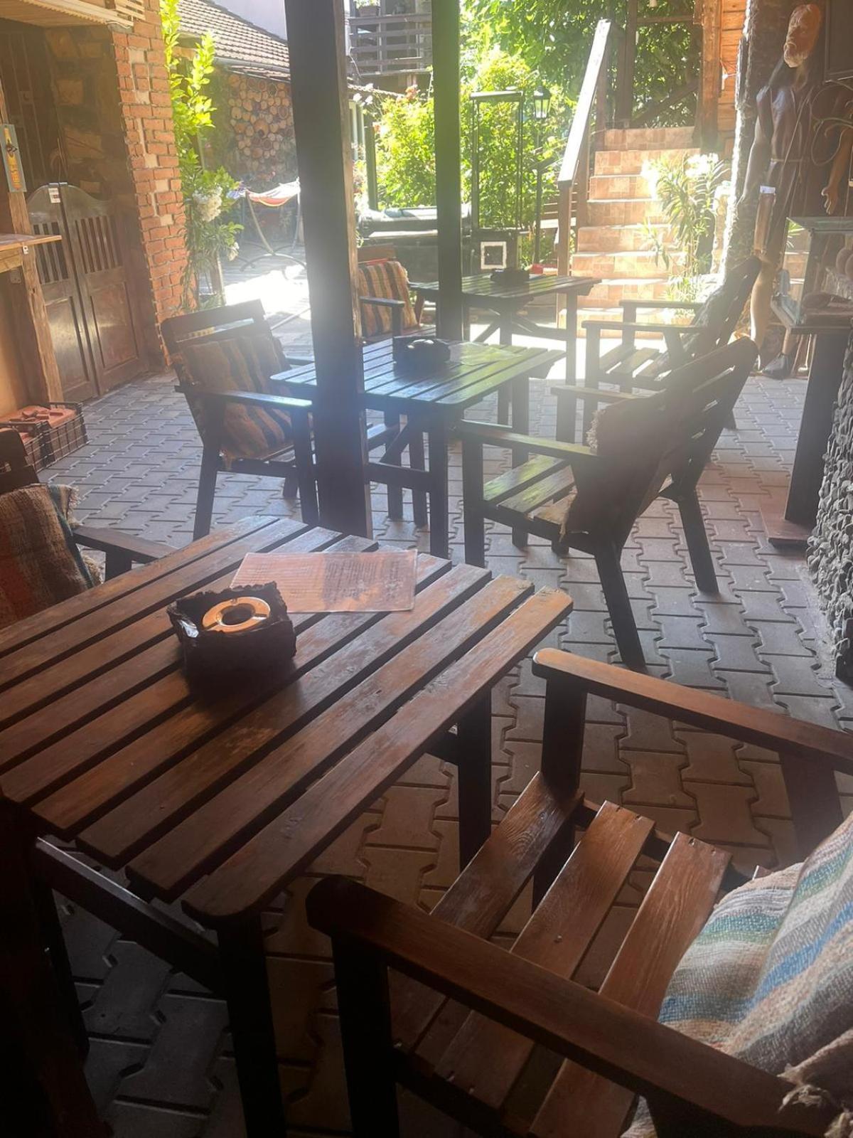 Casa De Oaspeti Dunarea La Cazane Dunatölgyes Kültér fotó